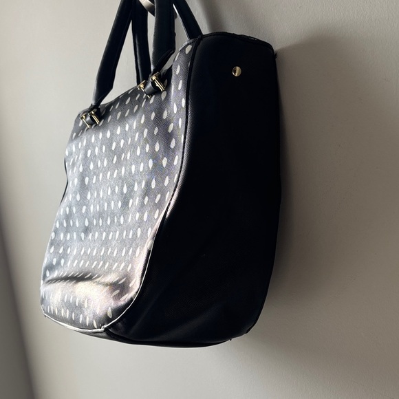 Betsey Johnson Black and White polka Dot Tote or large purse with rose interior - Picture 6 of 11